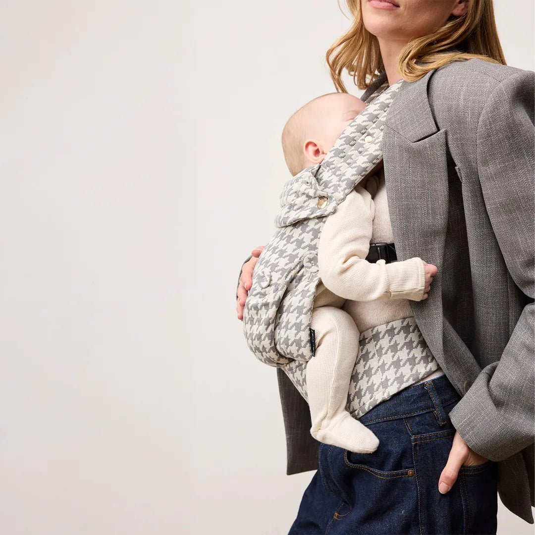 Minuvy Embrace Baby Carrier - Soft, Secure & Ergonomic - Minuvy Shop Baby