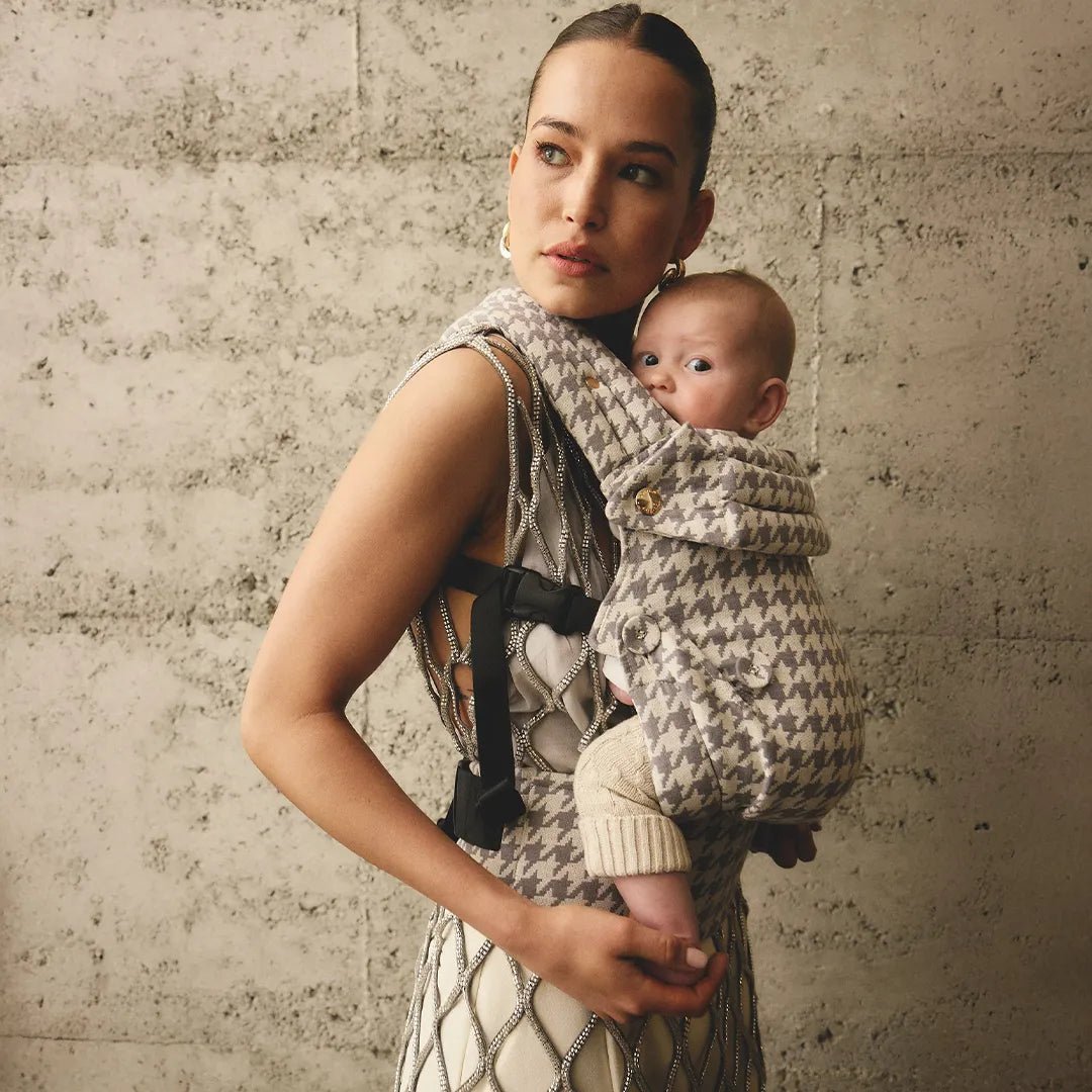 Minuvy Embrace Baby Carrier - Soft, Secure & Ergonomic - Minuvy Shop Baby